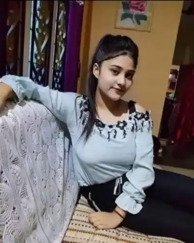 Call Girls Service in Triolet