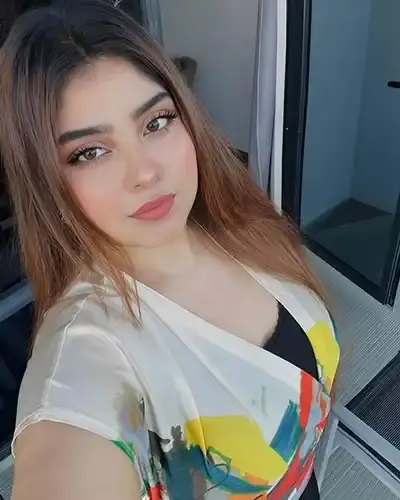 Triolet Escort